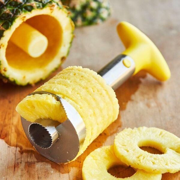 Pineapple Peeler11.jpg