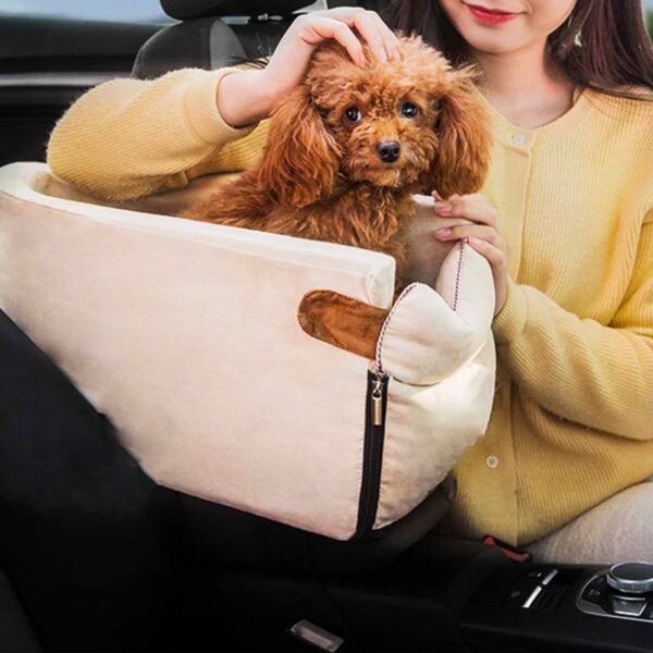 small dog car seat_0001_Layer 7.jpg